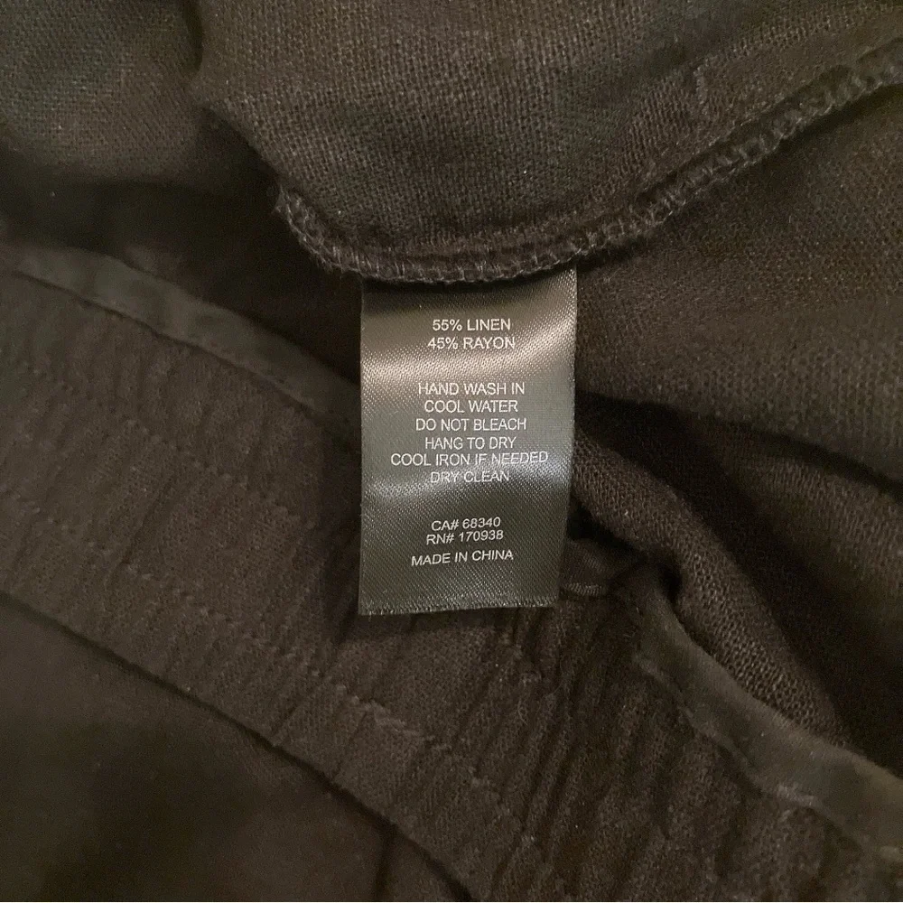 🎀 Maison D’Amelie Wide-Leg High-Rise Embroidered Hem Black Linen Ankle Pants - Picture 6 of 9